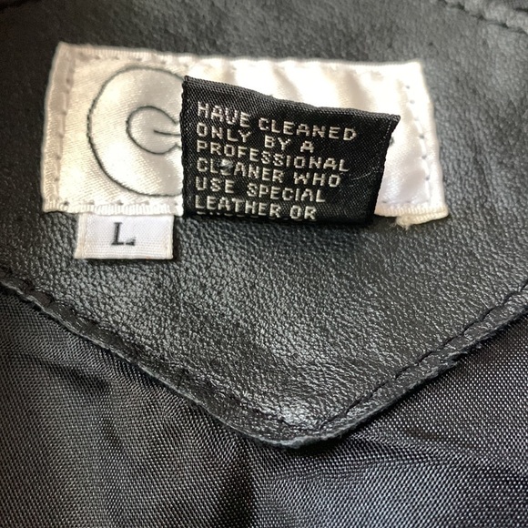 CEDARS Black Genuine Leather Womens 80’s Oversized Jacket - Picture 6 of 7